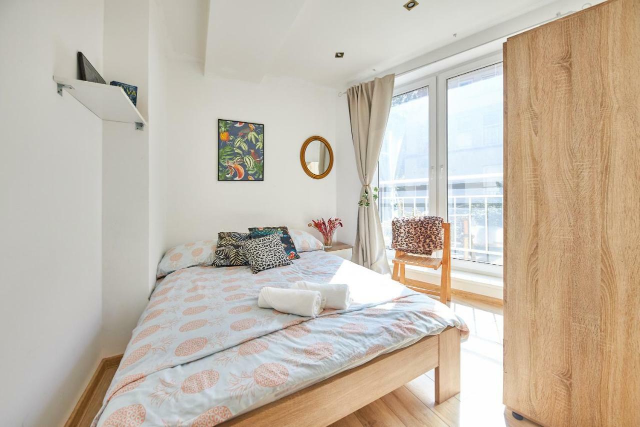 براتسيلافا Pineapple Apartment المظهر الخارجي الصورة